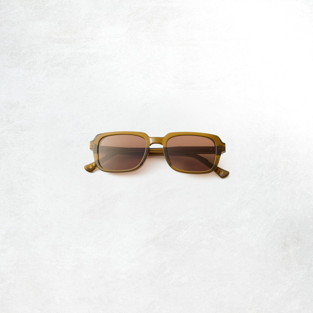 Oscar Deen Nelson: Pond / Chocolate Brown