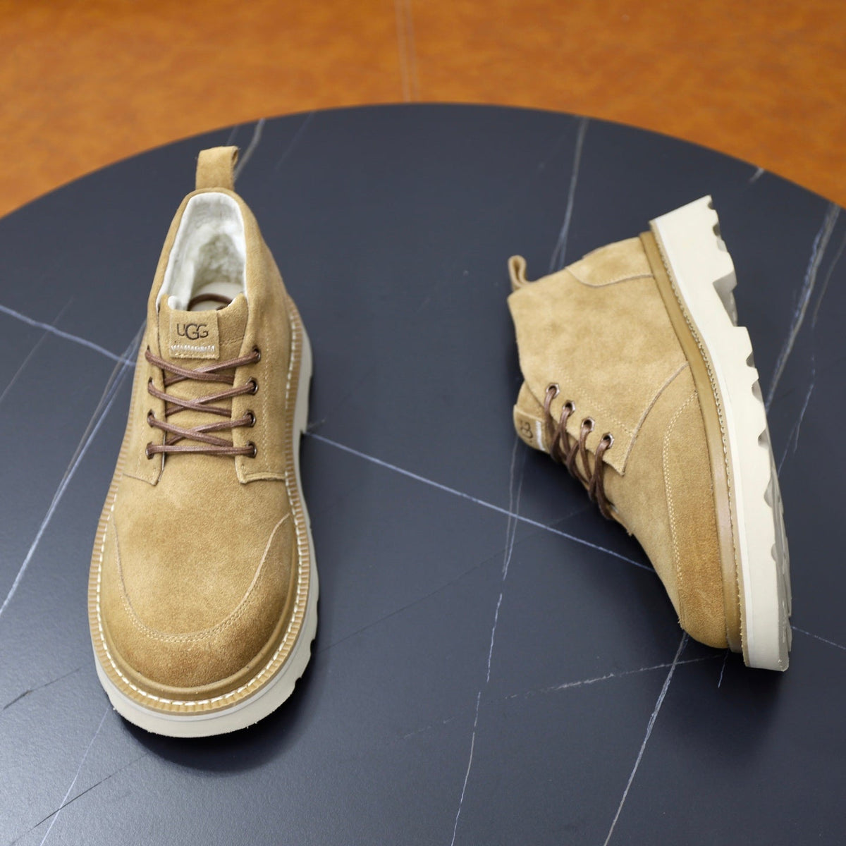 UGG Sand Suede Lace-Up Casual Shoes