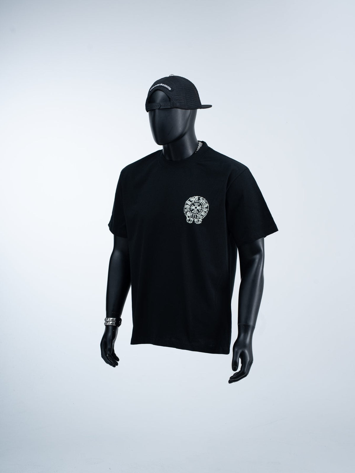 Chrome Hearts Sanskrit Horseshoe Cross Graphic T-Shirt