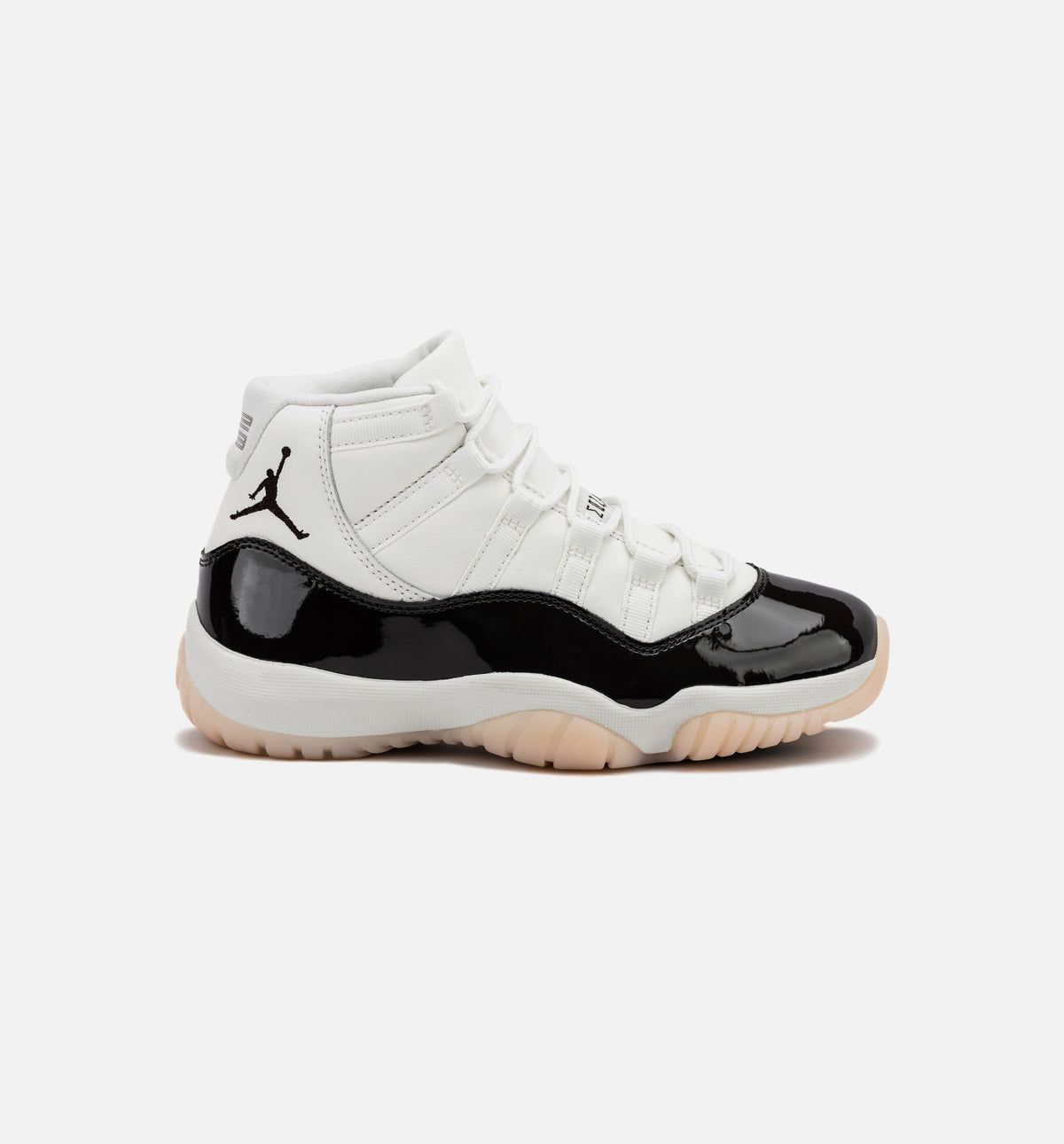 Air Jordan 11 Retro Neapolitan – Women's Lifestyle Shoe in Sail/Velvet Brown/Atmosphere