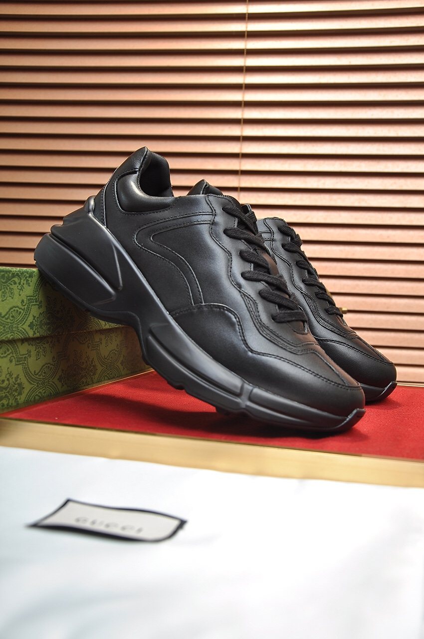 Gucci Chunky Low-Top Sneakers