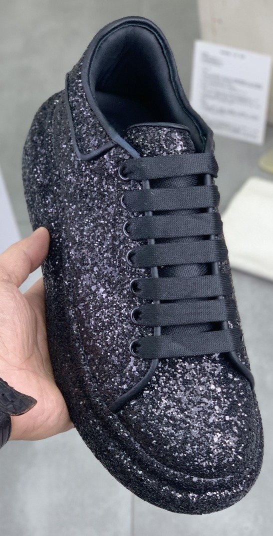 Alexander McQueen Black Glitter Low-Top Sneakers