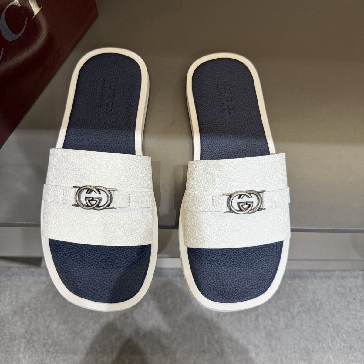 Gucci Textured Slide Sandals